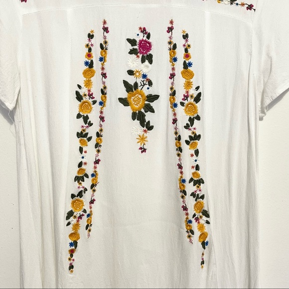 Umgee Boho Hippie Crochet Knit Floral Embroidered Dress Womens Size Medium - Picture 4 of 12